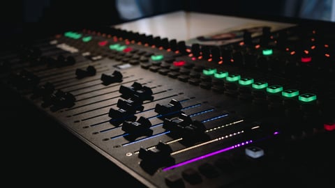 How to Perfect Your Audio Levels For Video (Advice from Engineers)