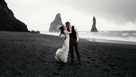 4 Ways to Shoot a Cinematic Wedding Video on Any Budget