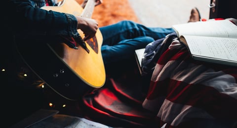 Our 10 Best Royalty Free Country Music Songs and Playlists to Inspire Your Creative Work