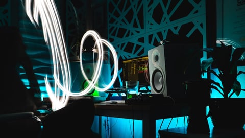 A Complete Guide to Free Music for Video Content Creators