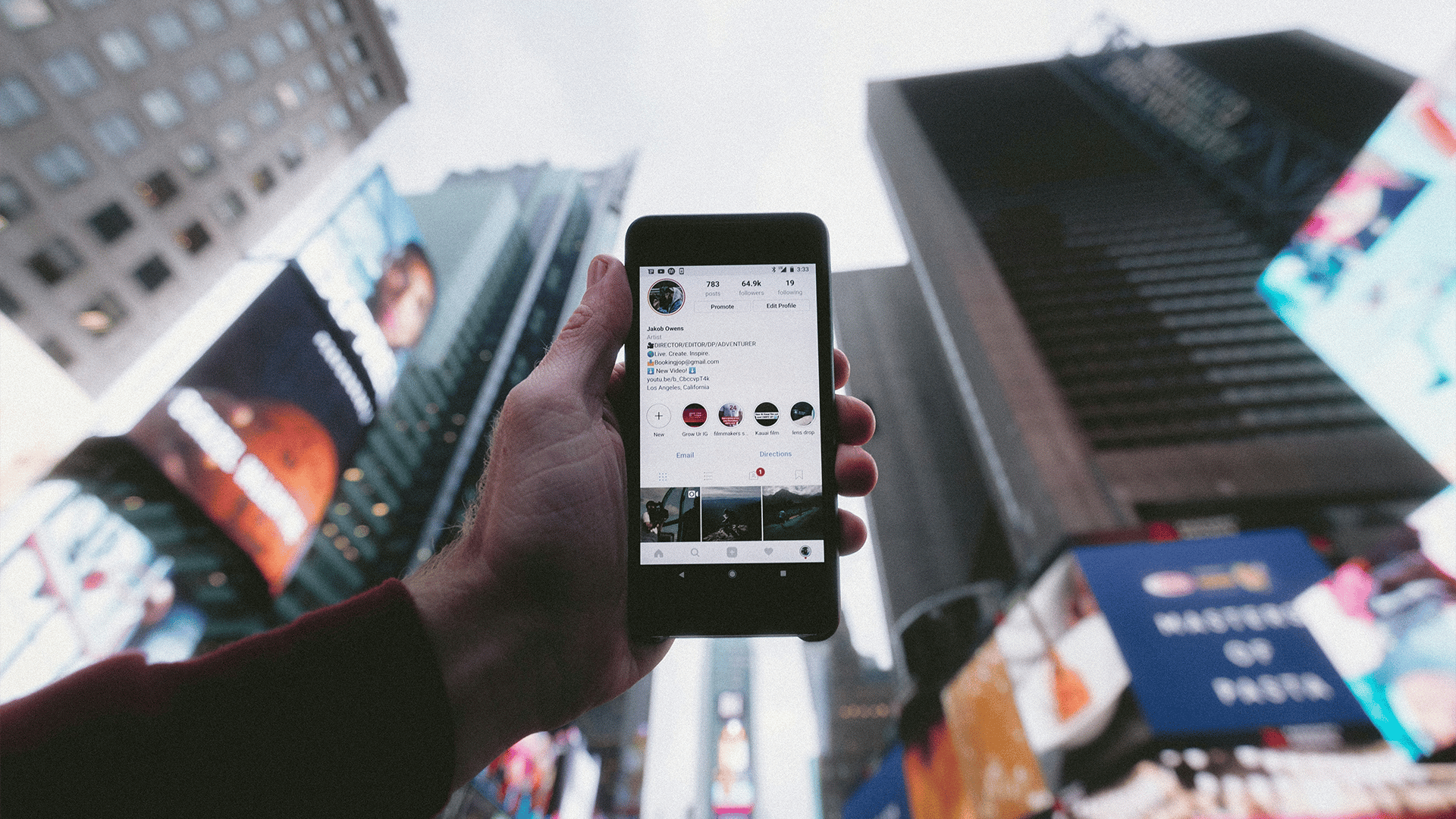 What is an Instagram Collab Post? How to Create, Add Collaborators, and ...