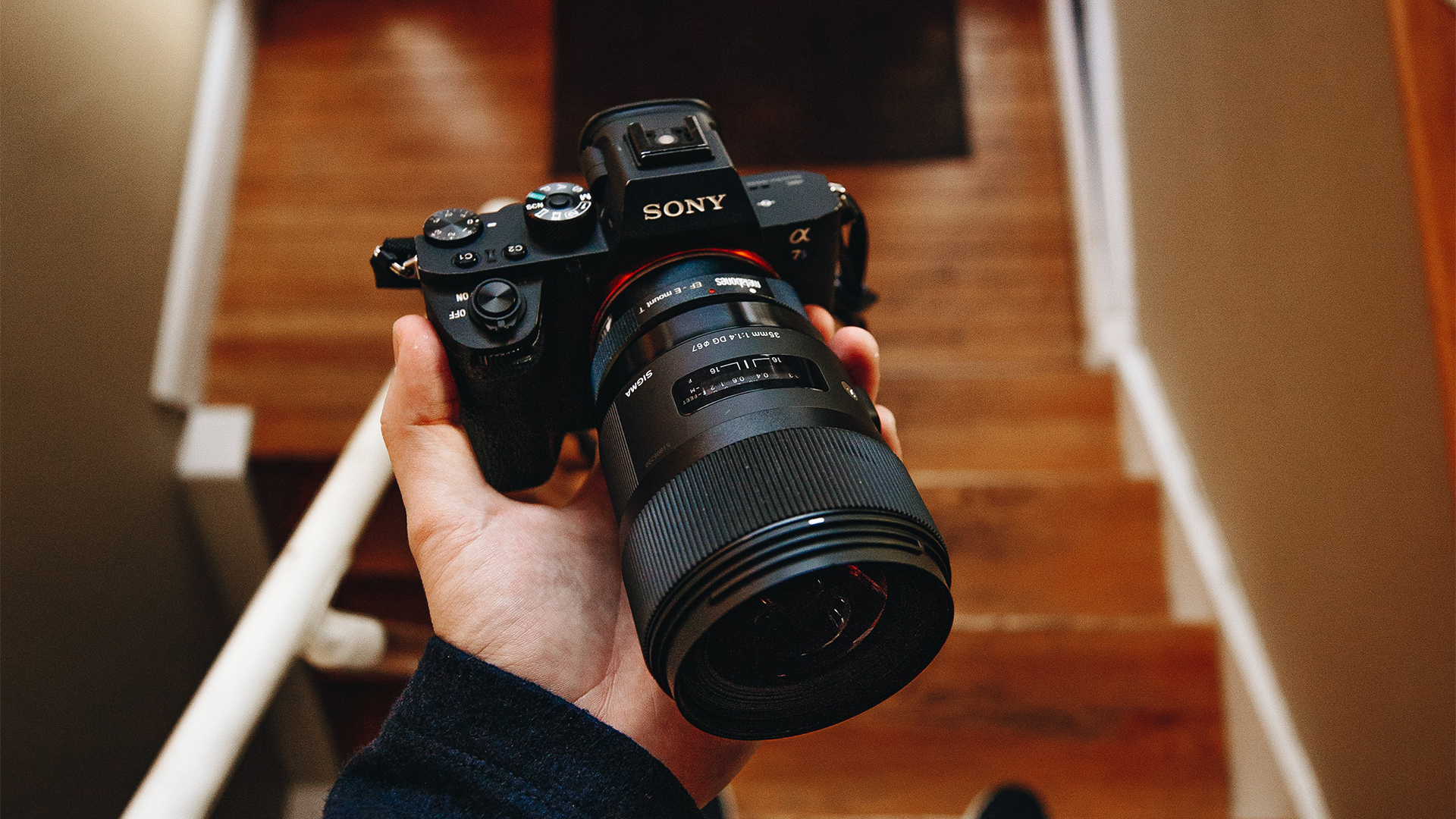 Buy Guides: The Best Sony Video Cameras for Video Creators